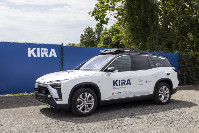 Im Projekt Kira testen Verkehrsverbünde den Einsatz autonom fahrender PKW als Ergänzung zum ÖPNV. (Bild: Kira)